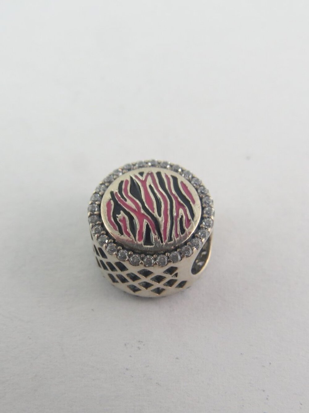 Pandora Pink Zebra Charm – Sterling Silver, Fits Moments Bracelet (A43)